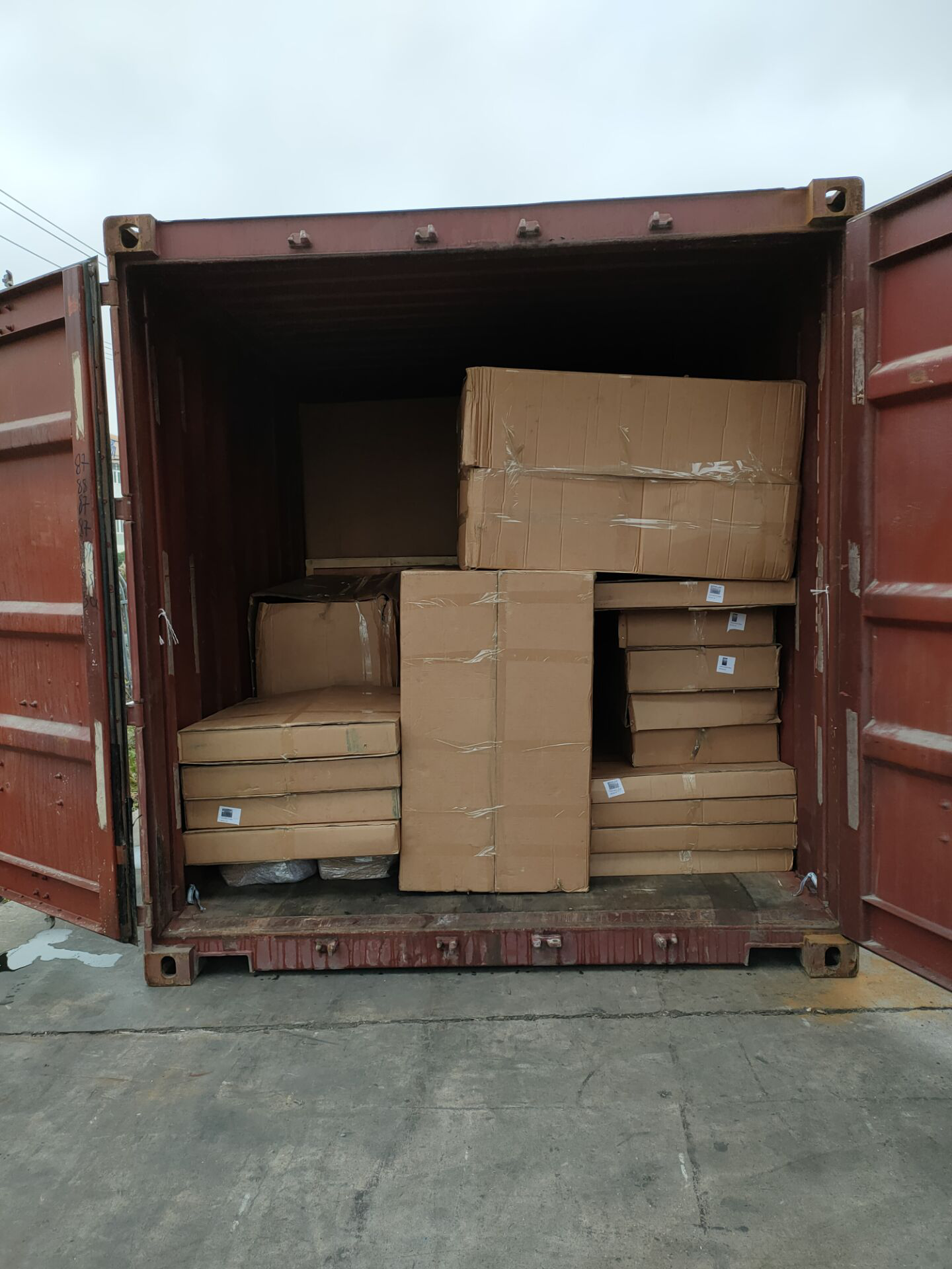 As Chinese new year is coming, we will stop shipping before Chinese new year, last container of sachet water packing machine , koyo water machine shipping to Africa, Ghana, Liberia, Nigeria, Bukina Faso